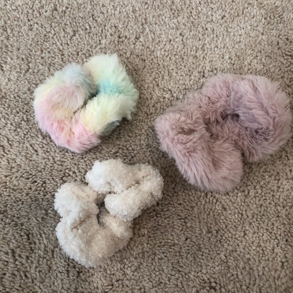 NWOT Kids' Women's Cat Ears Headbands (2) with 3 Soft Plush Scrunchies - Picture 6 of 9